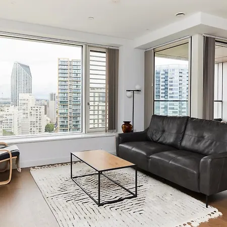 The Elephant And Castle Escape - Cozy 2bdr Flat With Balcony