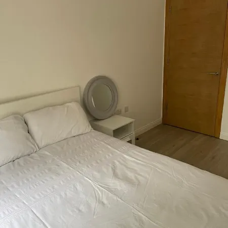 Mac-stephneil Homes Apartment