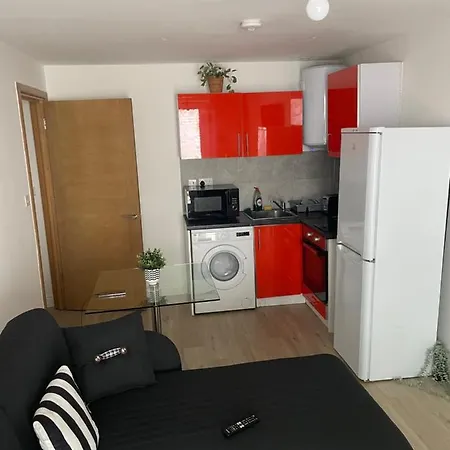Mac-stephneil Homes London