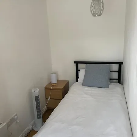 Apartment Mac-stephneil Homes *