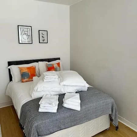 Apartment 2a Soho By Indigo Flats Sleeps 4 London