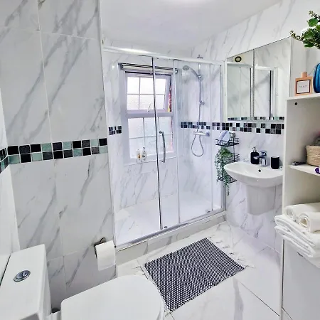 Private Near Tower Of Alloggio in famiglia *
