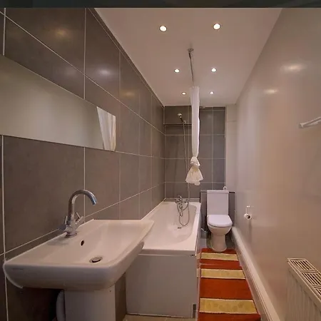 Lancaster Gate Hyde Park By Urban Retreats