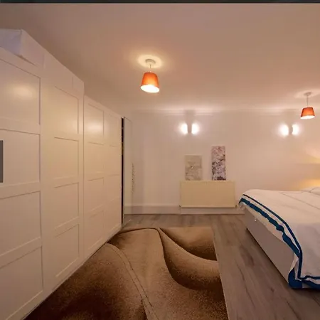 Lancaster Gate Hyde Park By Urban Retreats London
