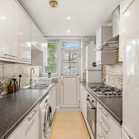 Cosy In Catford Two Bed Near Station Apartment