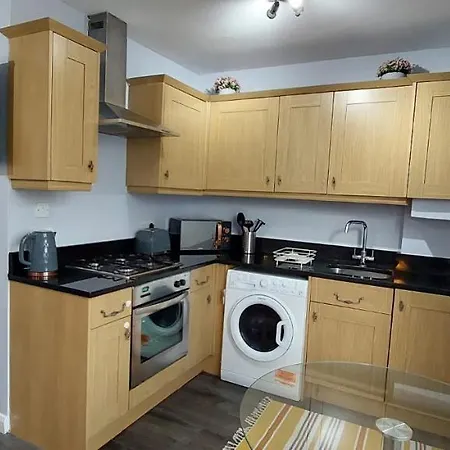 One Bedroom Flat In Finchley Road Apartment London