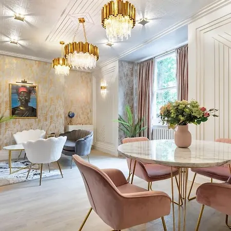 1lsr - High-end Luxury 2 Bed Designer *