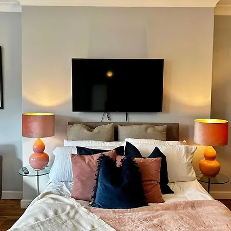 Stylish Near Regent's Park N7 London