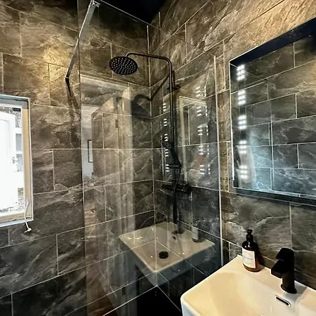 Apartment Stylish Near Regent's Park N7