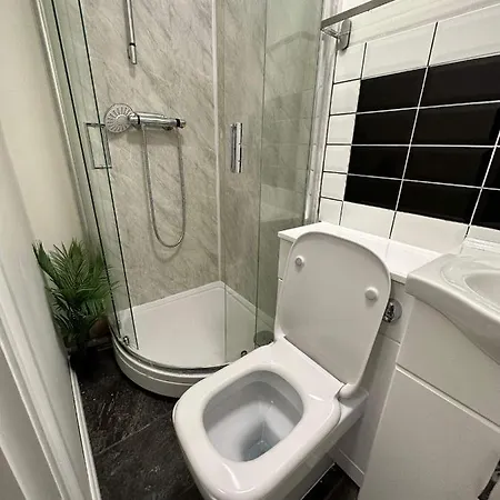 Guest&rest 6 Apartment London