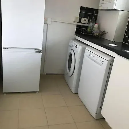 Апартаменты Beautiful Flat In Лондон