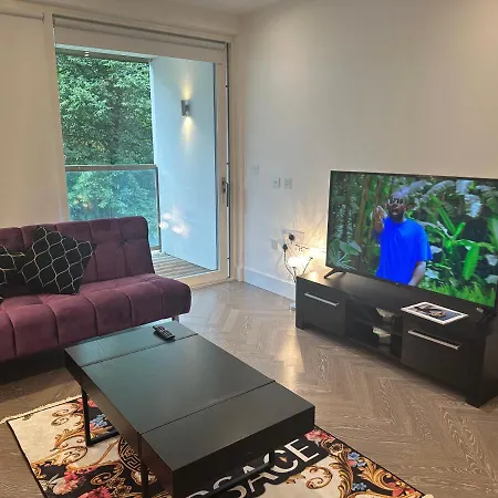 Apartment Modern 2 Bedroom Flat Near King's Cross.