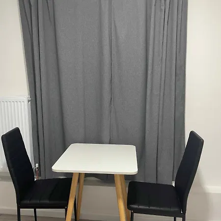 Apartment Flat Private Bathroom Wc And Kitchenette