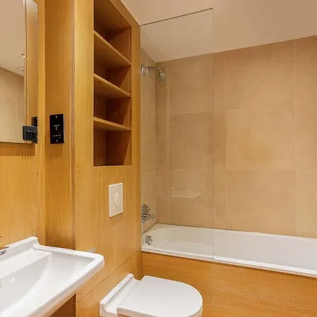Apartment 189b Caledonian Road