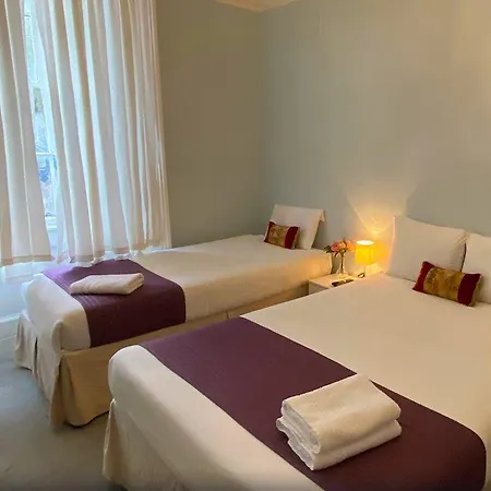 Lancaster Court Hotel London