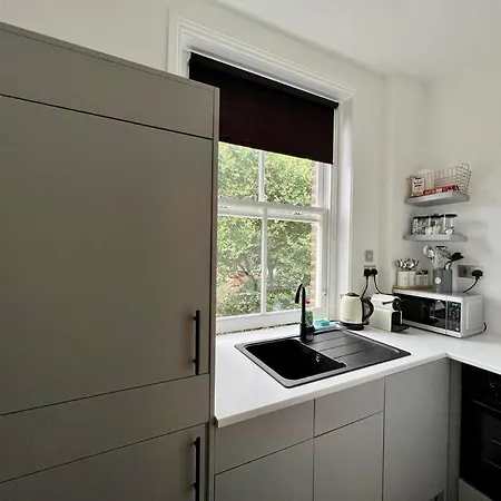 Chic Near Regent's Park N8 * London