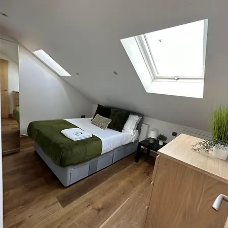 Cornwall - The Duke And Duchess Apartment