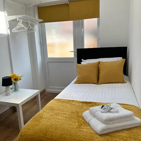 Cornwall - The Duke And Duchess Apartment London