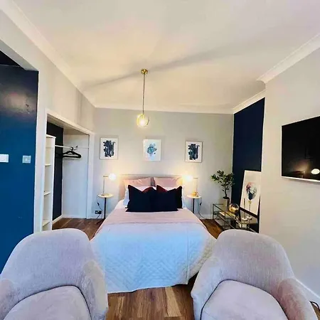 Apartment Chic Near Regent's Park N8