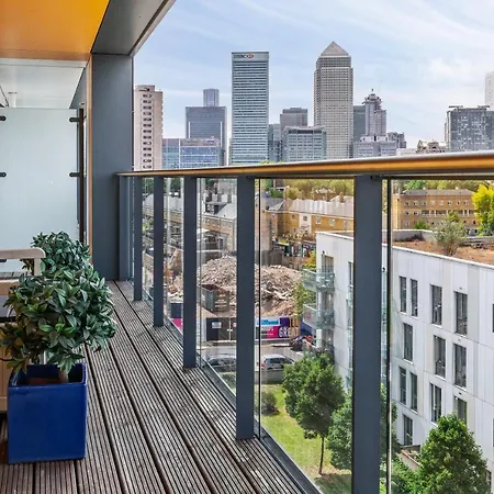 Lovely 3 Beds Penthouse London