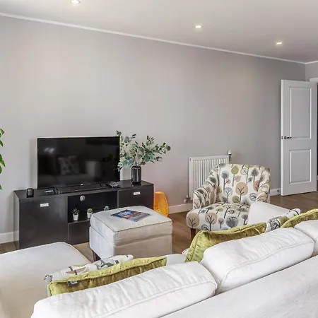 Apartment Lovely 3 Beds Penthouse