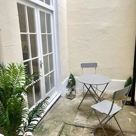 2bed2bath Marylebone Apartment