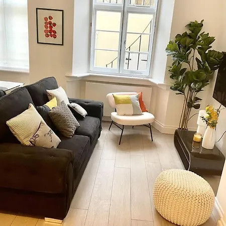 2bed2bath Marylebone Apartment