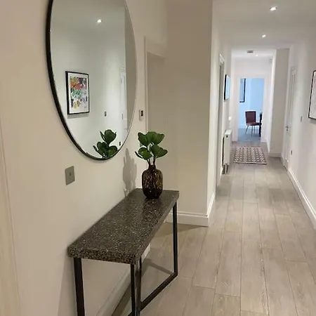 2bed2bath Marylebone Apartment