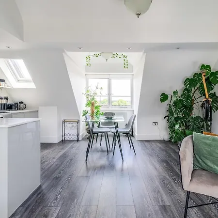 Gorgeous Hampstead Flat London