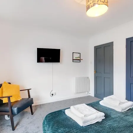 Bourne Court Attractive 1 Bedroom By Mdps * Ruislip