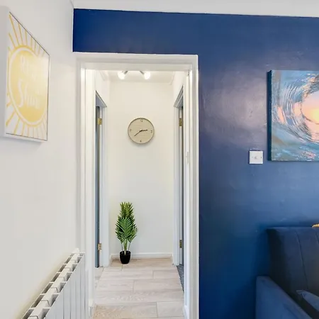 Bourne Court Attractive 1 Bedroom By Mdps Apartment Ruislip