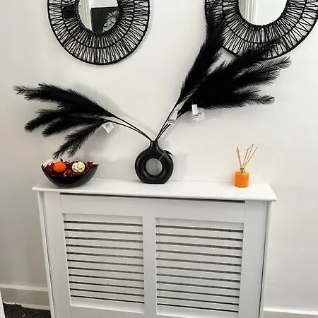 Holiday home 3 Bedroom House With Garden In Tottenham London