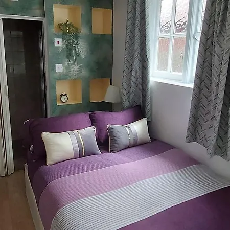 Quiet And Cozy
