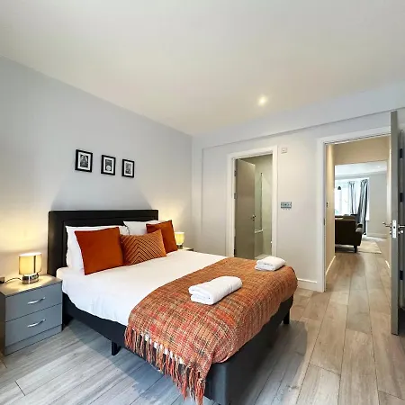 Kevins Place Near Paddington * London