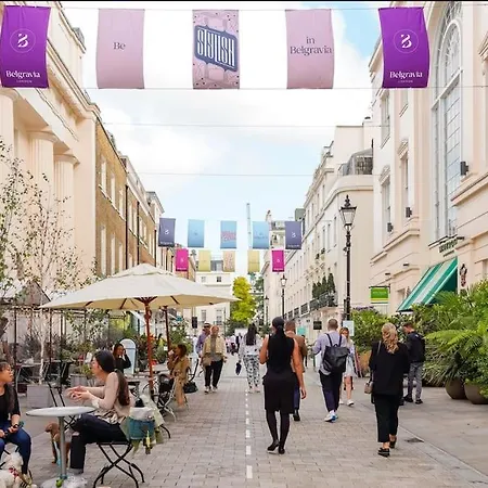 Royal Regency - Sleeps 8 Apartment *