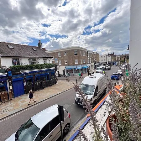 Bijou Flat On Broadway Market Apartment *