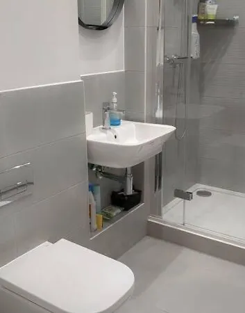 - Westcombe House Apartment *