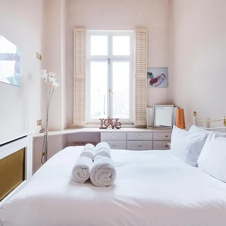 Stunning Flat In Notting Hill