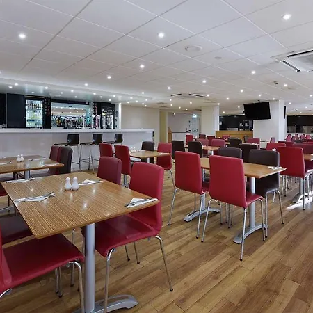 Travelodge Kings Cross Royal Scott Hotel 3*