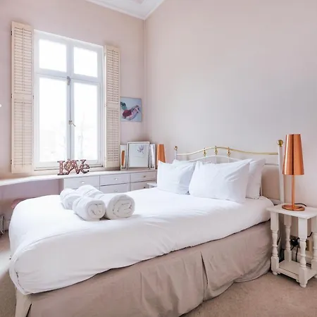 Stunning Flat In Notting Hill London