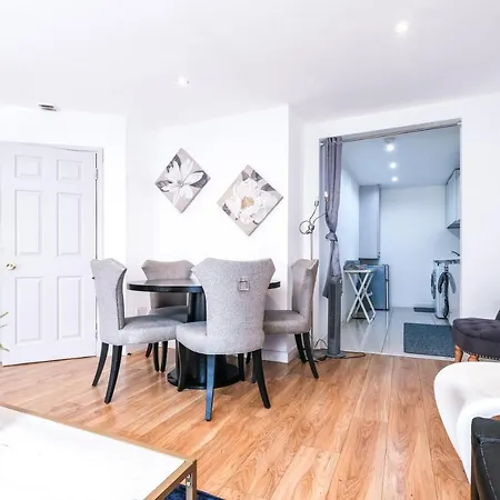 Grandeur 3 Bedroom Flat In London, Mayfair Hy3 Londra