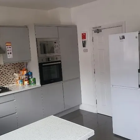 Rosebank Apartment London