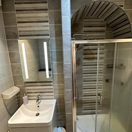 Apartment Stunning Flat In Fitzrovia *