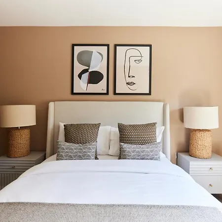 Apartment The Kilburn Crib - Stunning 3bdr Flat *