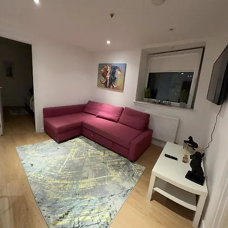 Apartment Spacious Living 2 Bedroom Flat In London Cb89 *