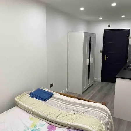 Great Place In Northwood Apartment Northwood (Greater London)