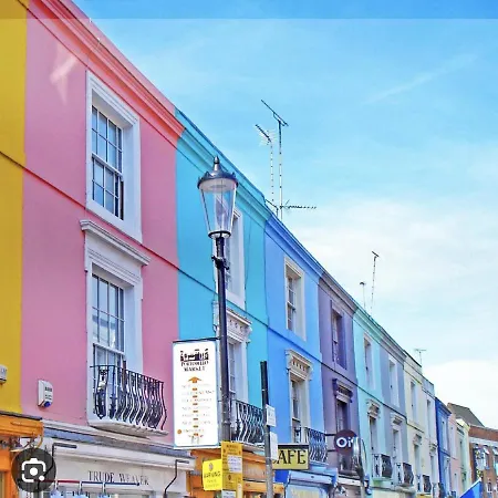 3 Bdrm Notting Hill Mews House - 2 Balconies Ferienhaus *