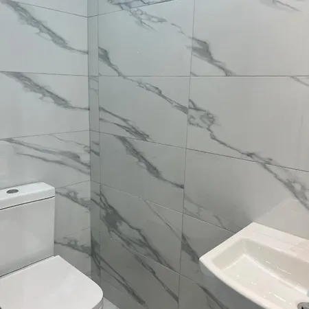 Belvue Serviced - Broadway Hotel 4*
