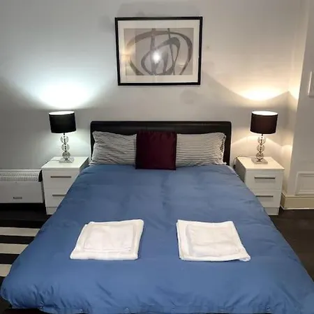 Apartment Large Studio In London,near Hyde Park London