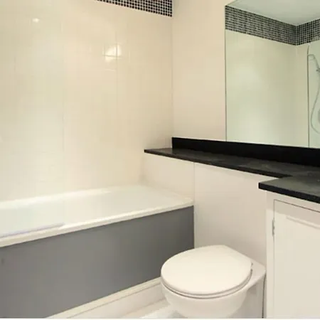 Apartment Large Studio In London,near Hyde Park London
